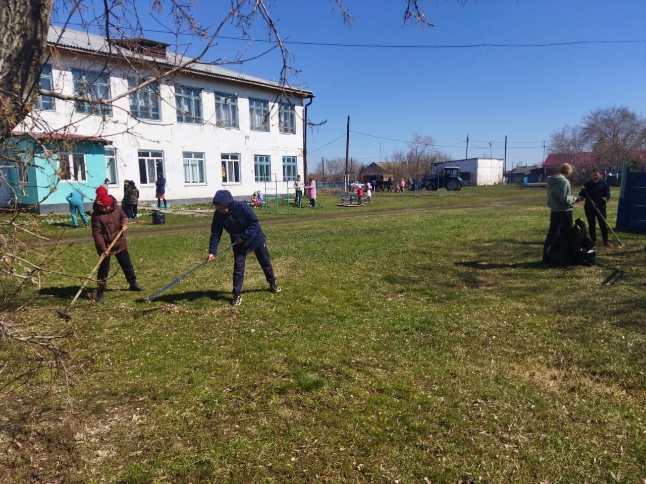 Субботник.